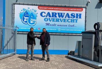 Broers uit Overvecht openen carwash in eigen buurt