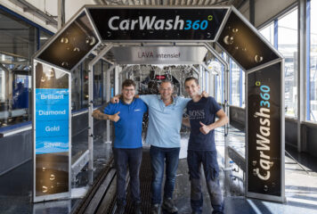 Carwash360 in Alkmaar viert 10 jaar wassen